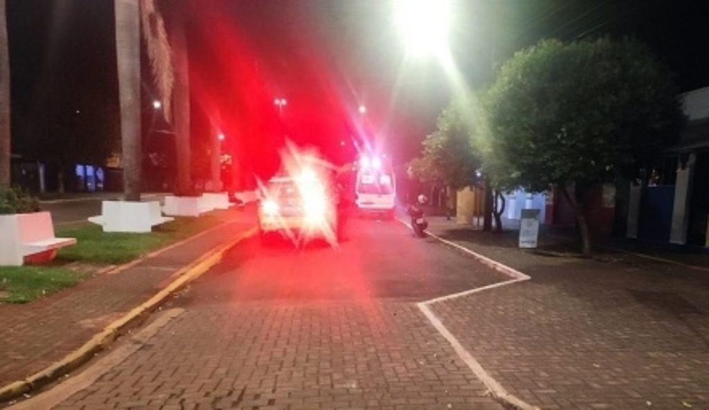 Rapaz morre ao sofrer queda de moto no centro de Jesuítas