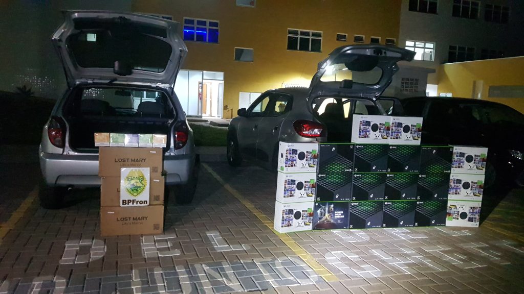 BPFron apreende veículos carregados de videogames e vapers na BR-277