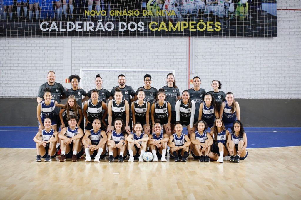 Elenco Sub-20 do Stein Cascavel se apresenta para a pré-temporada
