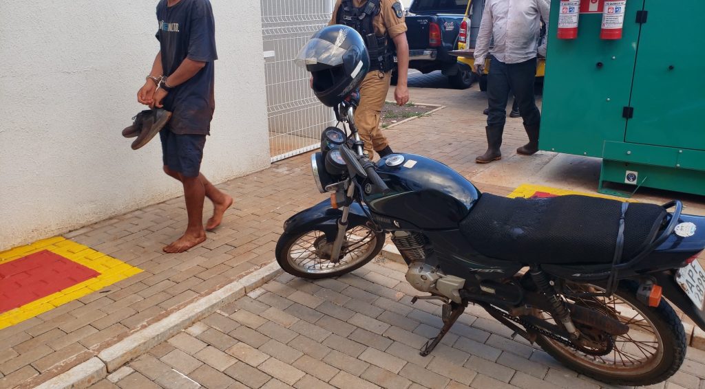 Moto furtada pela manhã é recuperada pela PM no distrito de Juvinópolis