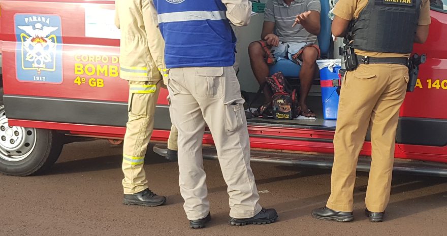 Homem é socorrido pelo Siate após ser esfaqueado pelo sobrinho no Riviera