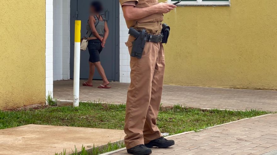 Mãe é presa após agredir filho e por manter crianças em situação insalubre no Interlagos