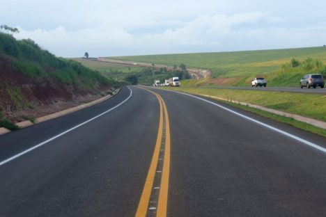 Mauá da Serra e Tamarana: desvio de tráfego na PR-445 é adiado para terça-feira