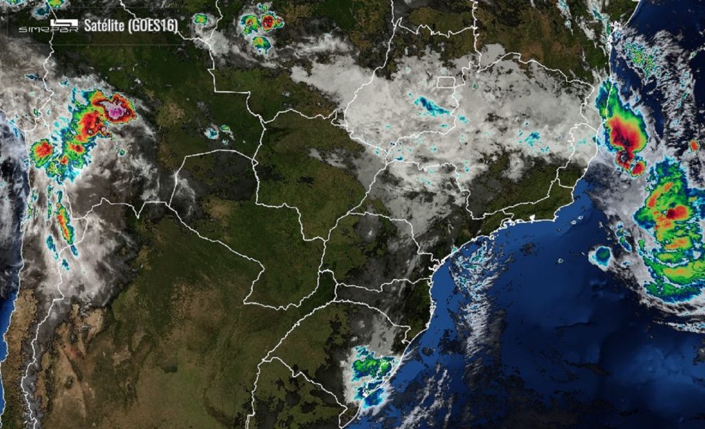 Clima permanece instável e pode chover nesta sexta-feira em Cascavel; máxima será de 26°C