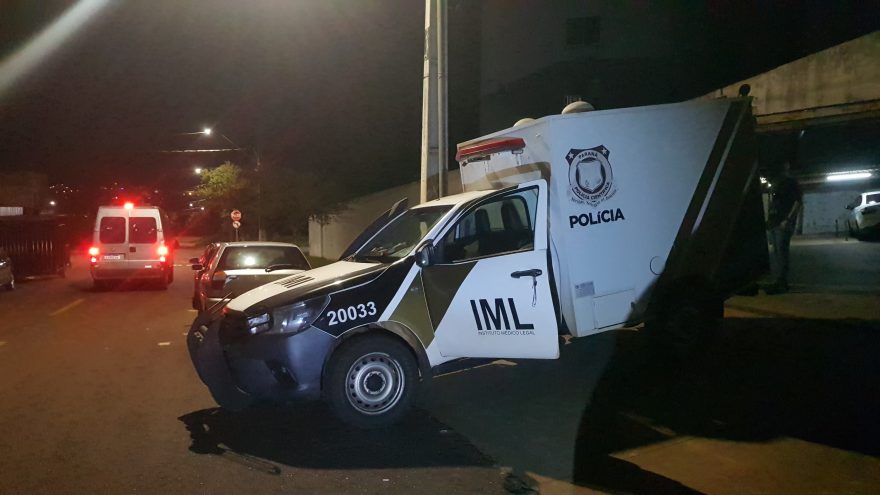 Idosa é encontrada morta em apartamento no Coqueiral