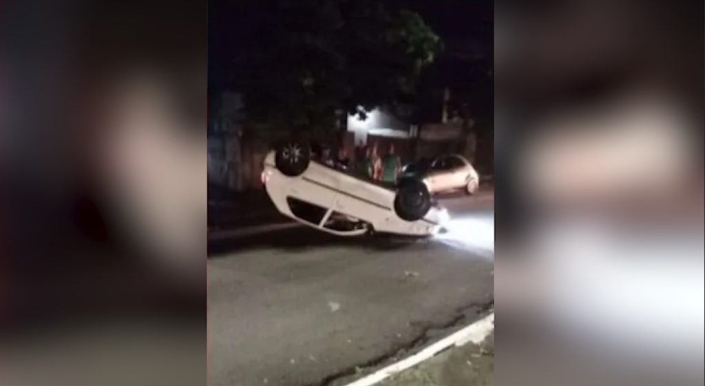 Motorista capota veículo e foge do local do acidente em Apucarana