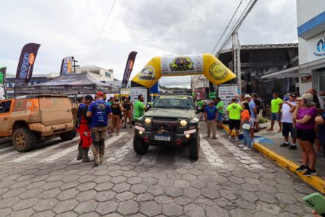 Imagem referente a Rally Transparaná 2024 encerra com chegada emocionante em Guaratuba