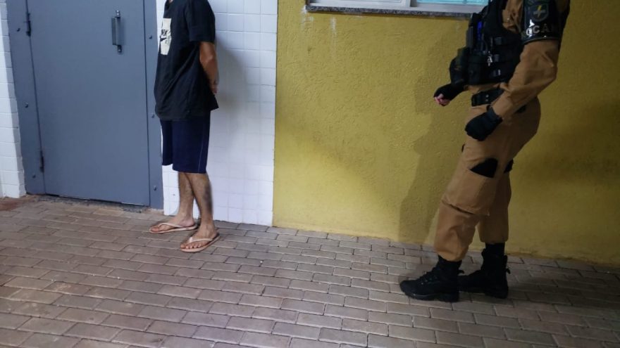 Foragido da Justiça pelo crime de roubo é preso pela ROCAM