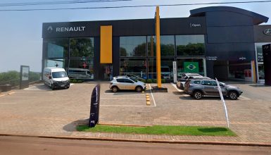 Imagem referente a Cliente revoltada: Carro zero da Renault vira pesadelo