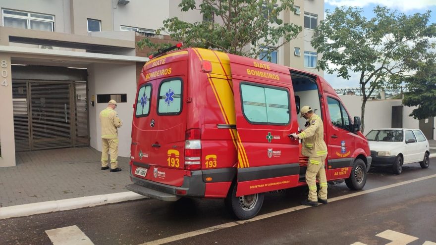 Idoso é socorrido após sofrer queda dentro de apartamento no Centro