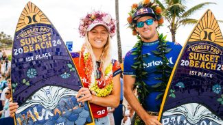 Surfe: australianos conquistam etapa de Sunset Beach