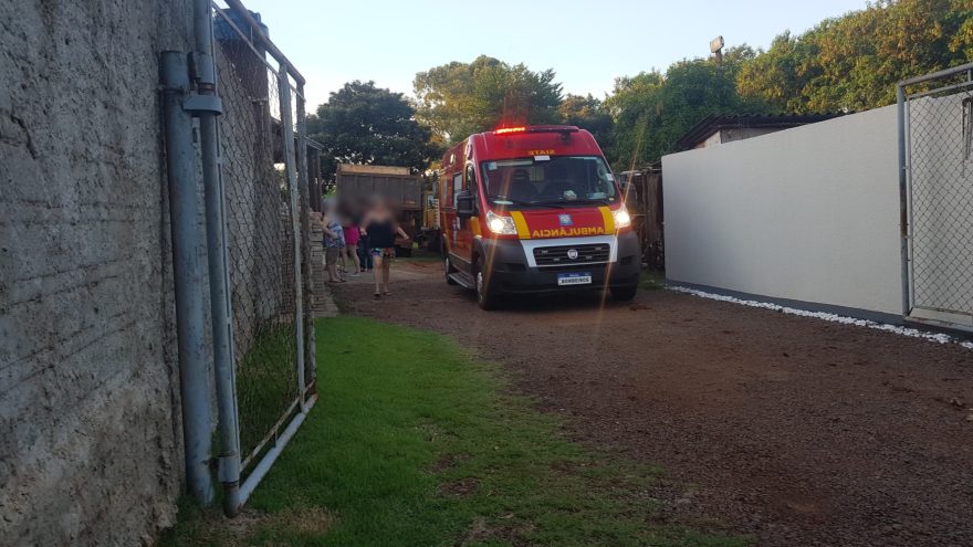 Homem fica ferido ao cair na varanda de casa no Claudete