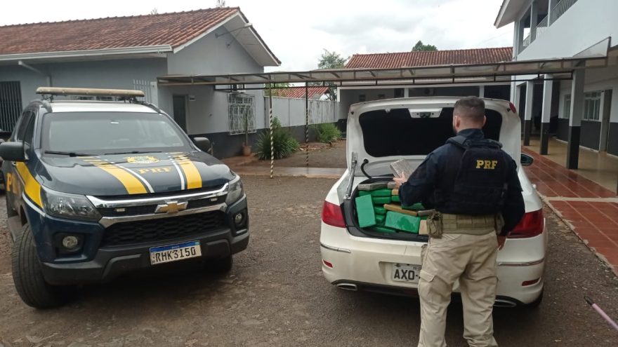 Veloz e Furioso: motorista com CNH suspensa é preso com quase 200kg de maconha