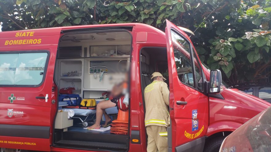 Mulher fica ferida em acidente de trânsito no Veneza
