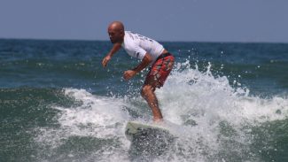 Circuito de Surf Amador e Torneio de Caiaque reuniram fãs do esporte no Litoral