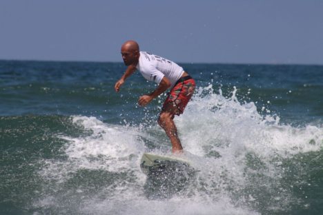 Imagem referente a Circuito de Surf Amador e Torneio de Caiaque reuniram fãs do esporte no Litoral