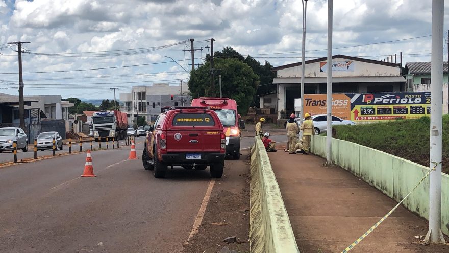 Bombeiros impedem suicídio no Viaduto da Avenida Rocha Pombo