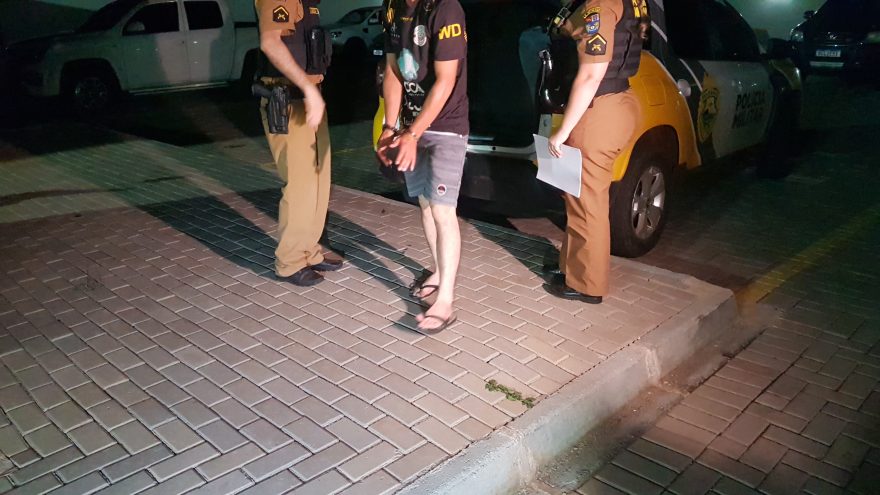 Machão é preso após bater na esposa e agredir a filha em Catanduvas