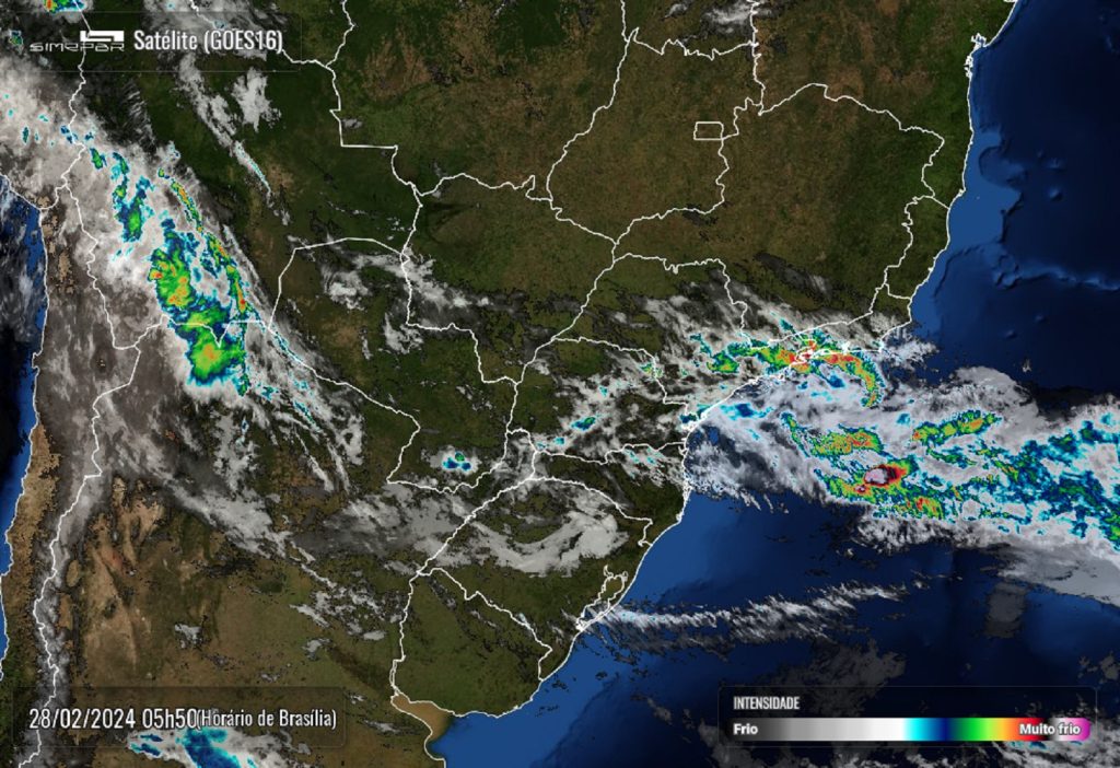 Temperaturas elevadas favorecem clima abafado e pancadas de chuva nesta quarta-feira em Cascavel Temperaturas elevadas favorecem clima abafado e pancadas de chuva nesta quarta-feira em Cascavel
