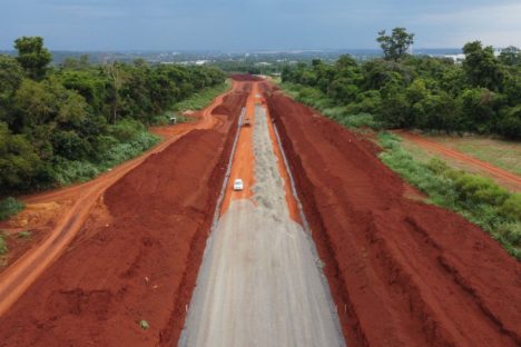 Com cinco frentes de trabalho, obras da Perimetral Leste de Foz avançam na rodovia e aduanas