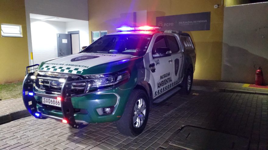 Homem alterado atropela criança de dois anos na beira da calçada, não presta socorro e é linchado por populares