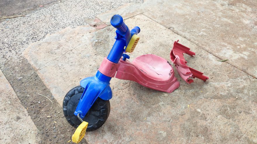 Veja como ficou a motoquinha do menino de dois anos atropelado no Bairro Interlagos