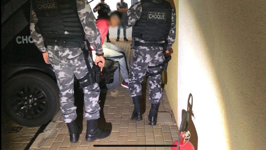 Passageiro de 20 anos é detido com 10kg de maconha na rodoviária