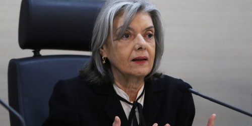 Imagem referente a Ministra diz que mulheres continuam em desvalor profissional e social