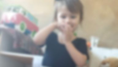 Imagem referente a Corpo de menina de 3 anos espancada até a morte pela mãe e padrasto foi abandonado em mata