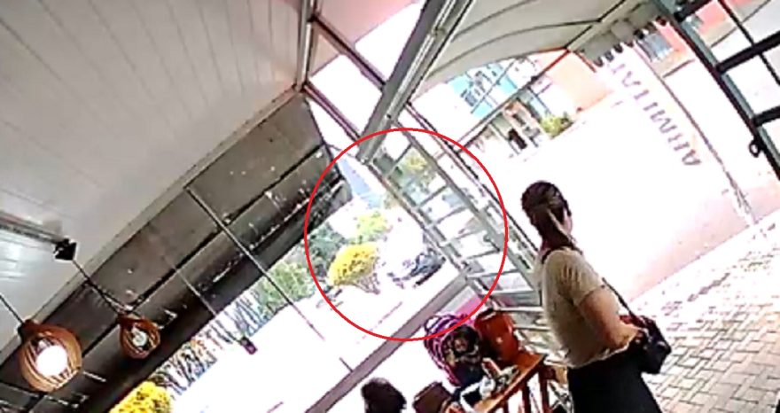 Veja por outro ângulo a colisão entre Voyage e Ecosport no Parque São Paulo