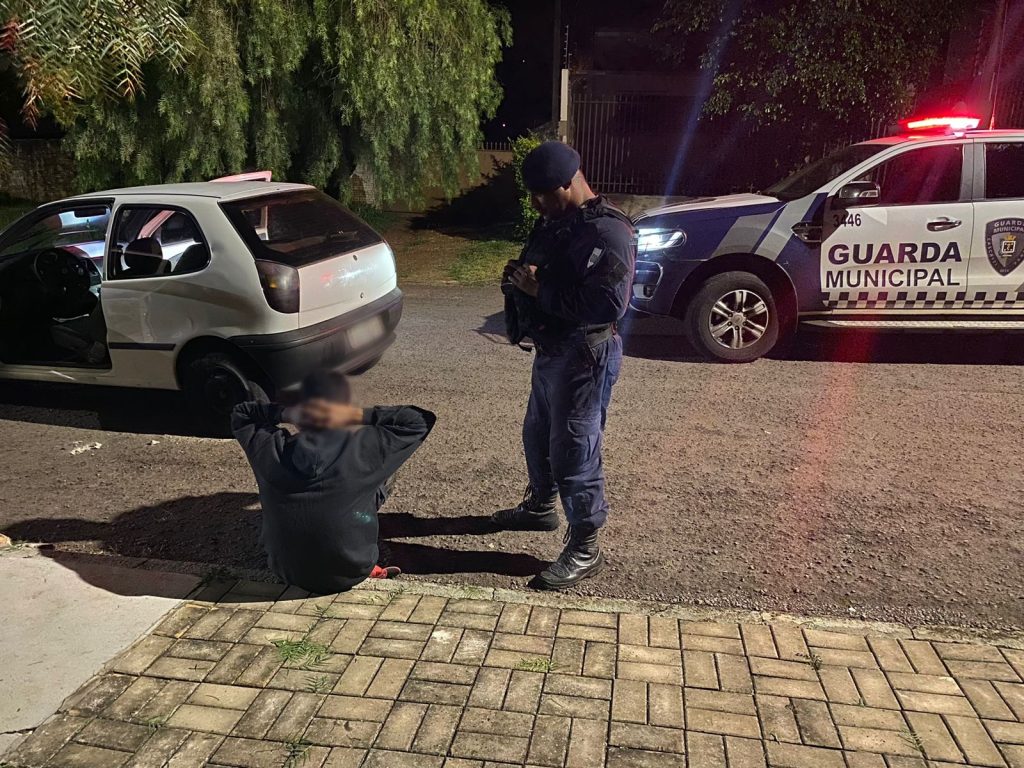 Condutor embriagado é preso após quase colidir na GM e fugir da abordagem Condutor embriagado é preso após quase colidir na GM e fugir da abordagem