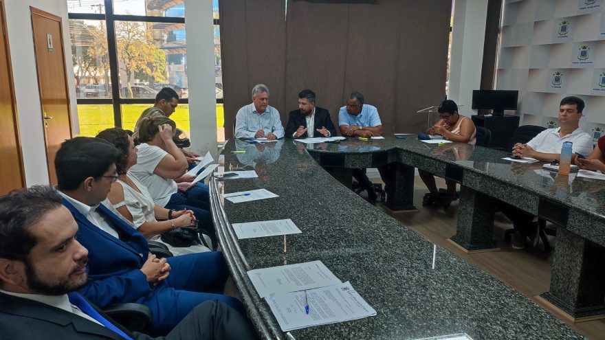 Com UPAs lotadas, Comissão de Saúde convoca Secretário de Saúde para esclarecimentos; Miroslau promete contratações