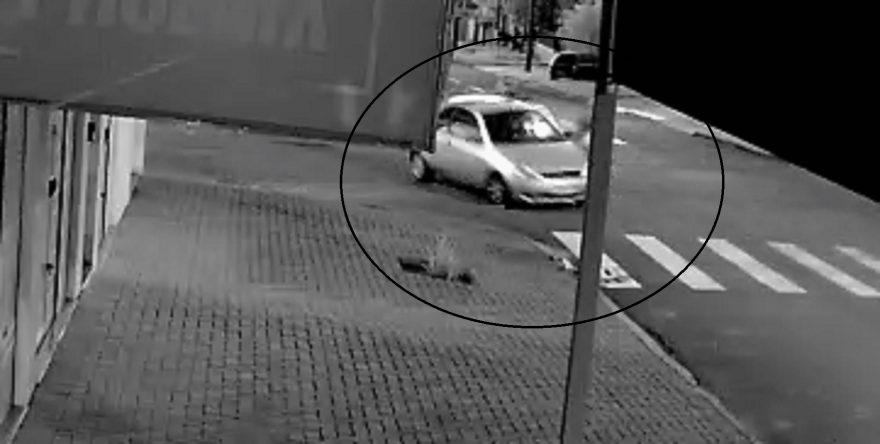 Câmera registra acidente entre Ford Ka e Biz no Coqueiral