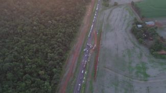 Imagens aéreas mostram acidente que tirou a vida de cascavelense na BR-277