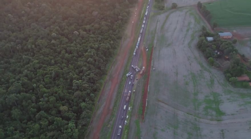 Imagens aéreas mostram acidente que tirou a vida de cascavelense na BR-277