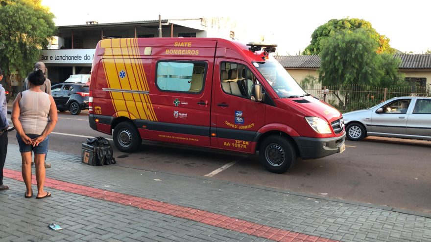 Adolescente é atropelada por moto ao atravessar rua no Nova Cidade