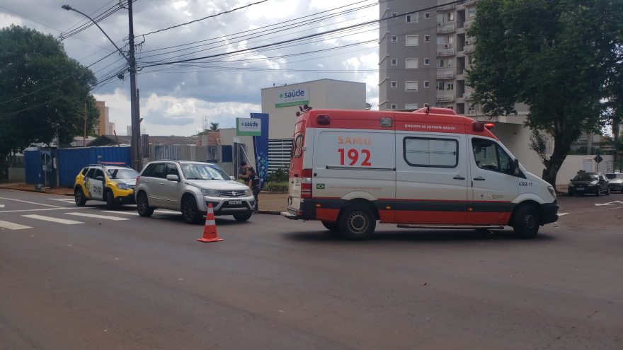 Menina de 13 anos é atropelada na Rua Minas Gerais, em frente à Igreja São João Batista