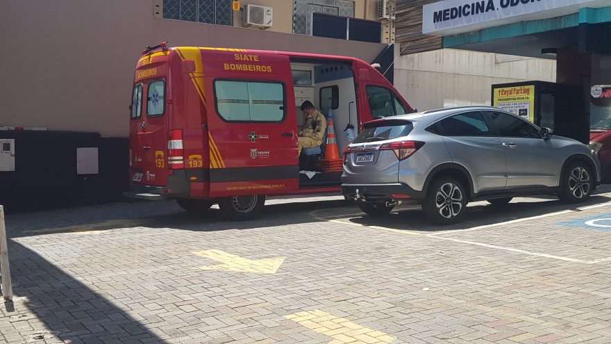 Mulher sofre luxação na mandíbula após queda no Centro