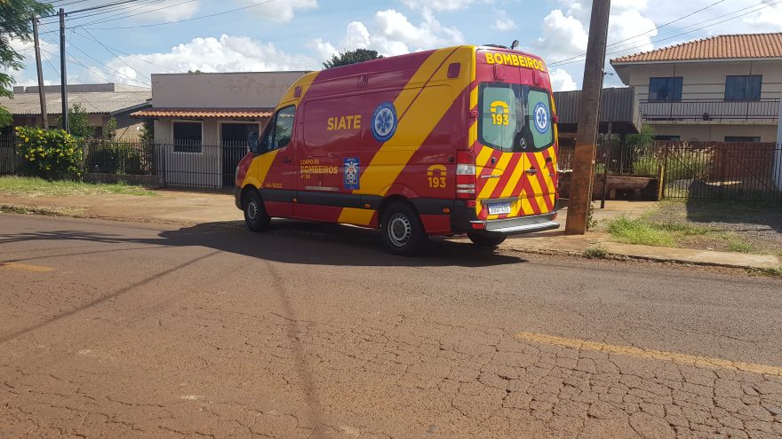 Ciclista idoso é socorrido após queda e encaminhado para UPA em Cascavel