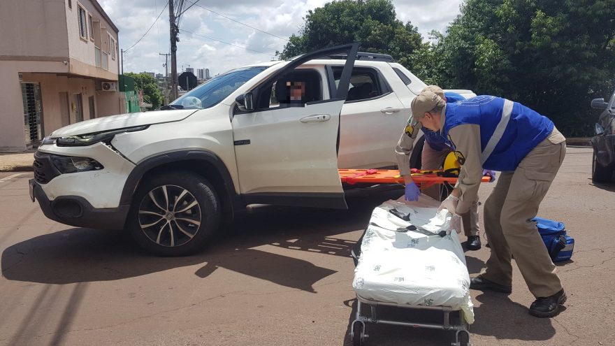 Acidente entre Toro e Tucson deixa duas pessoas feridas no Parque São Paulo