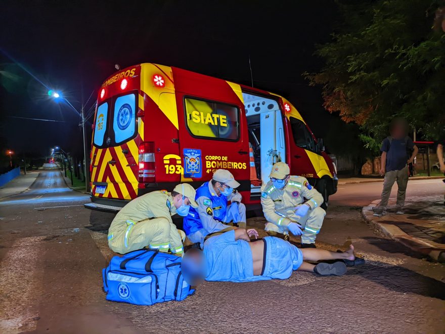 Jovem de 20 anos fica ferido em acidente no Cataratas