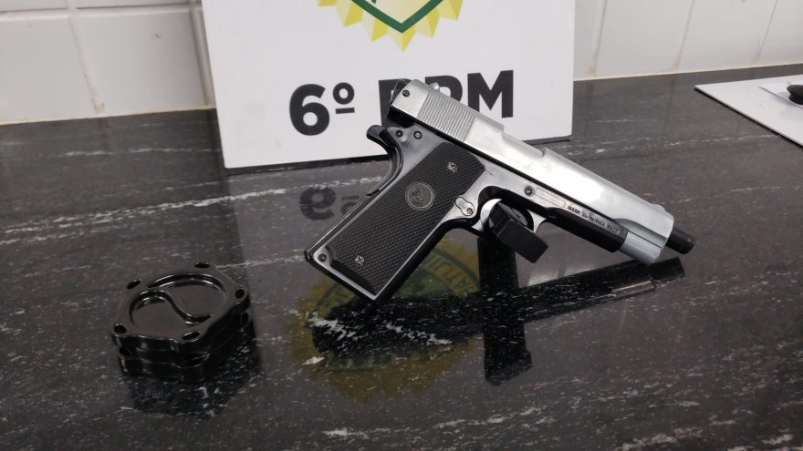 Ex-marido é ameaçado de morte e dupla é detida com simulacro no Jardim Alvorada