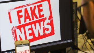 Entenda como a nova onda de fake news influencia a guerra digital