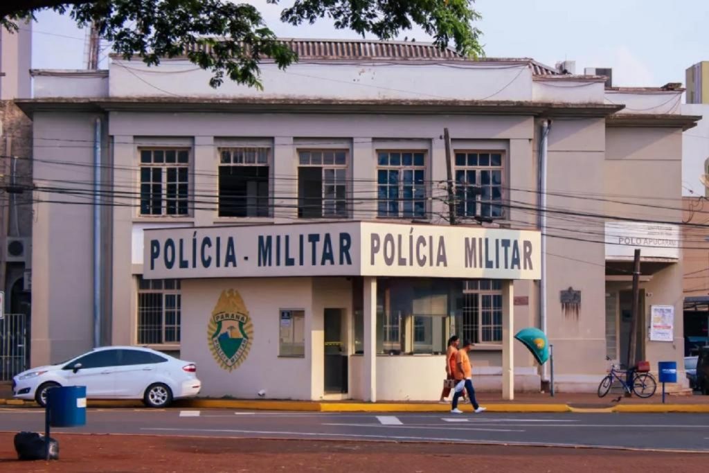 Após marido ser assassinado, mulher encontra gato esquartejado em casa