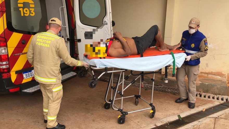 Com suspeita de fratura na lombar, idoso é socorrido pelo Siate
