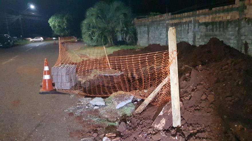 Atenção redobrada: obras na Rua Tupinambás exigem cuidado de motoristas e pedestres