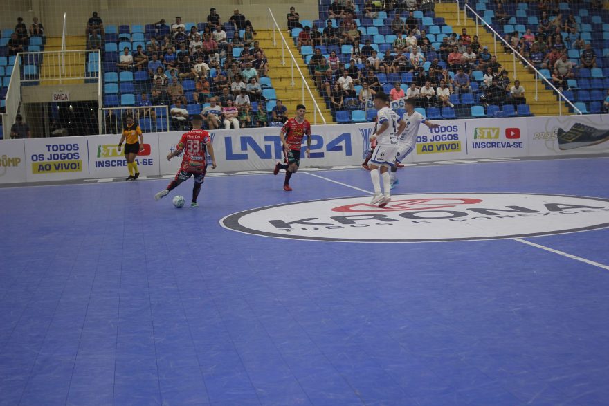 Cascavel Futsal estreia com empate na LNF