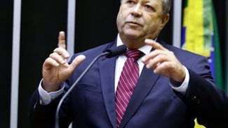 União Brasil expulsa deputado Brazão após prisão em caso Marielle