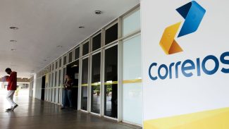 Correios atenderão a serviços da Caixa, como seguro-desemprego e FGTS