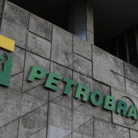 Imagem referente a Petrobras pagou R$ 240,2 bilhões em tributos e royalties em 2023